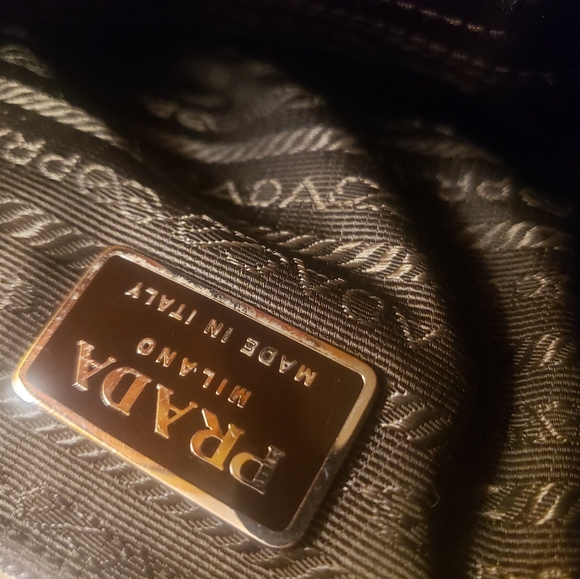 Prada bag - Picture 5 of 8